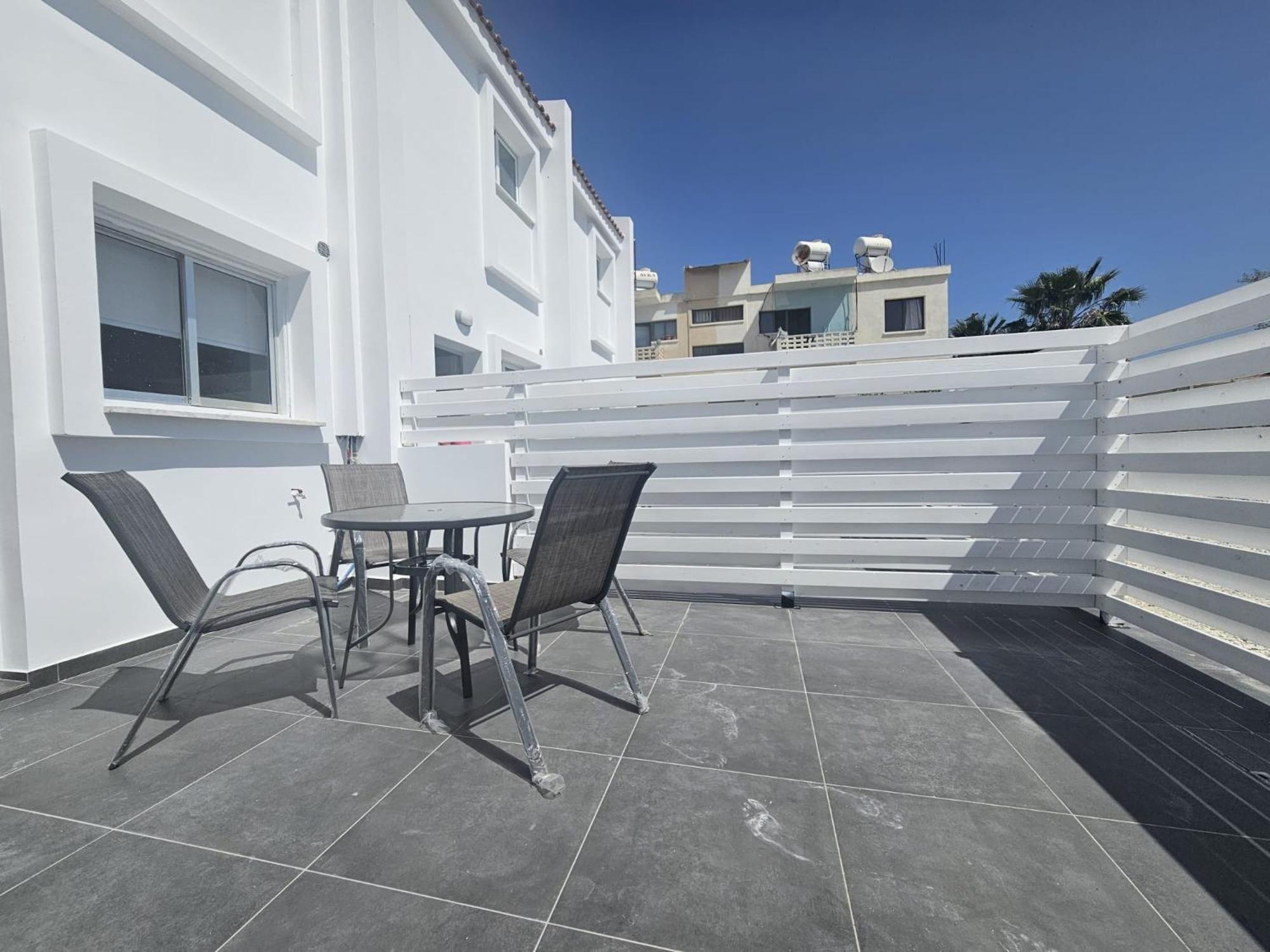 2Bd Garden Apartment Paphos Luaran gambar